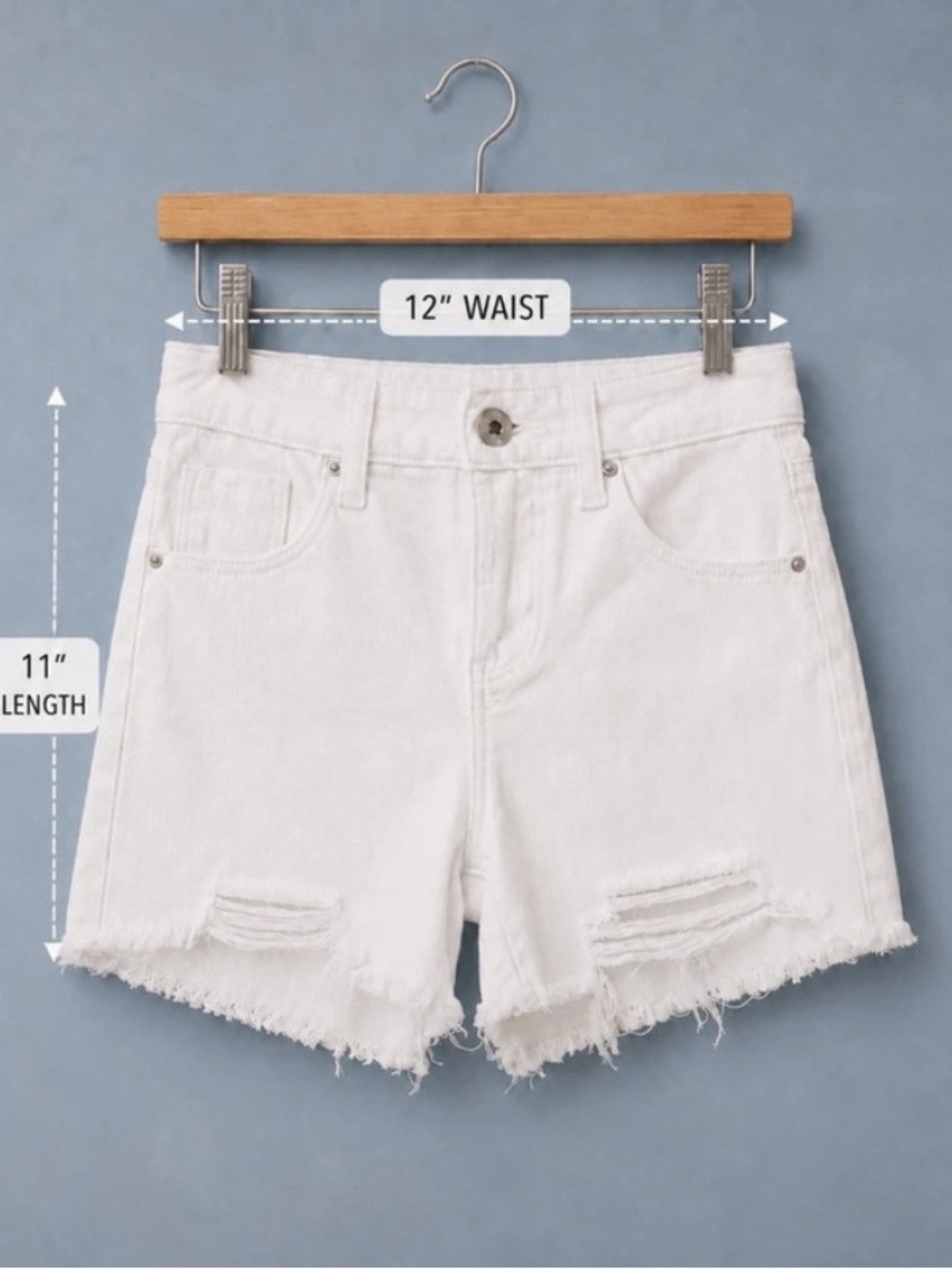 YMI White Distressed Frayed-Hem Denim Shorts